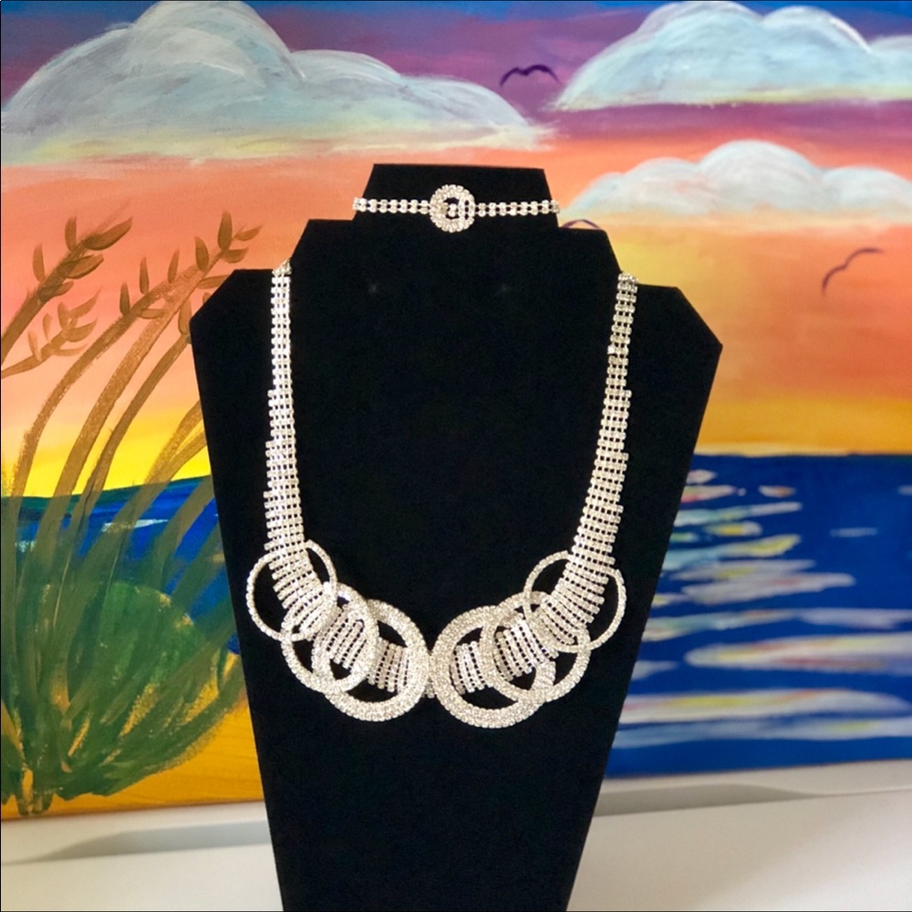Ring Design Necklace and Bracelet Set